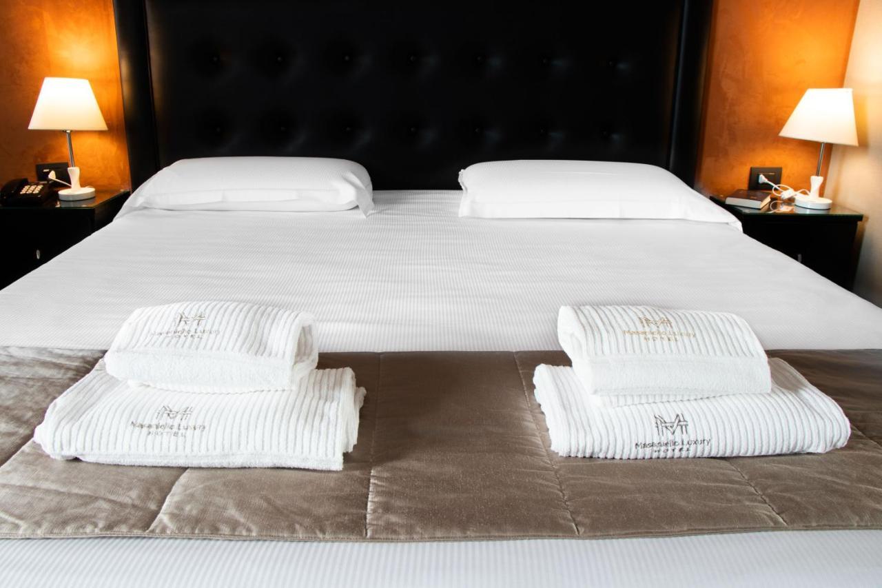Hotel Masaniello Luxury Casoria Dış mekan fotoğraf