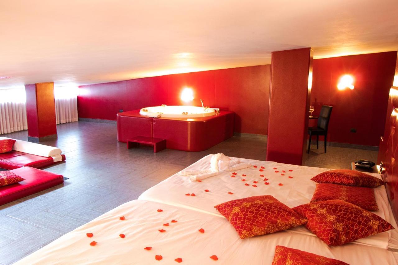 Hotel Masaniello Luxury Casoria Dış mekan fotoğraf
