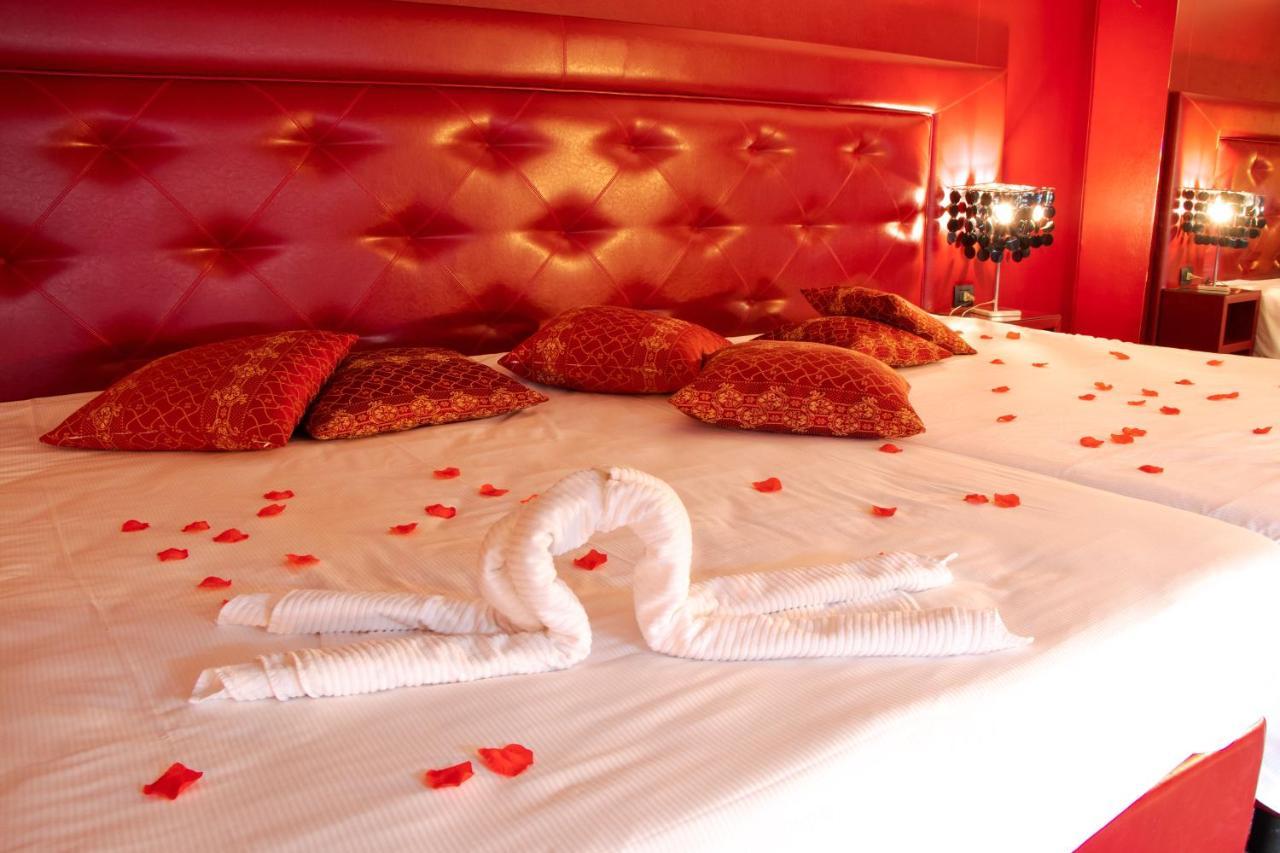 Hotel Masaniello Luxury Casoria Dış mekan fotoğraf