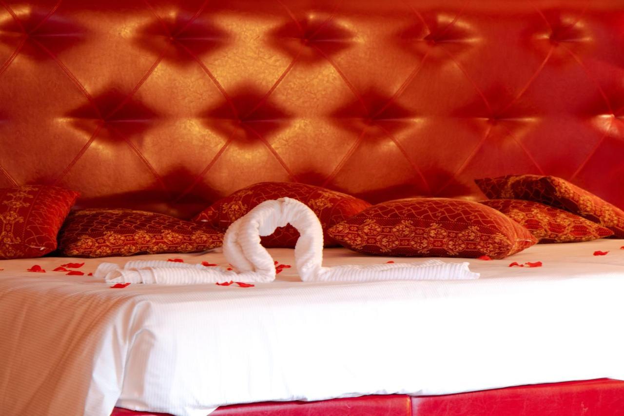 Hotel Masaniello Luxury Casoria Dış mekan fotoğraf