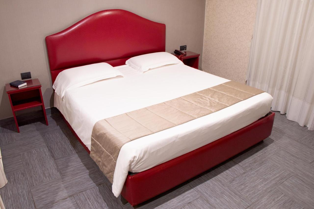 Hotel Masaniello Luxury Casoria Dış mekan fotoğraf